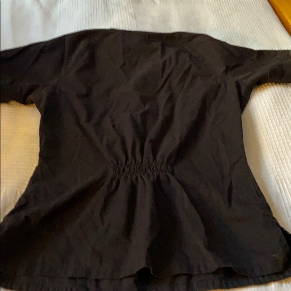 Black Koi Scrub Top - Picture 4 of 4